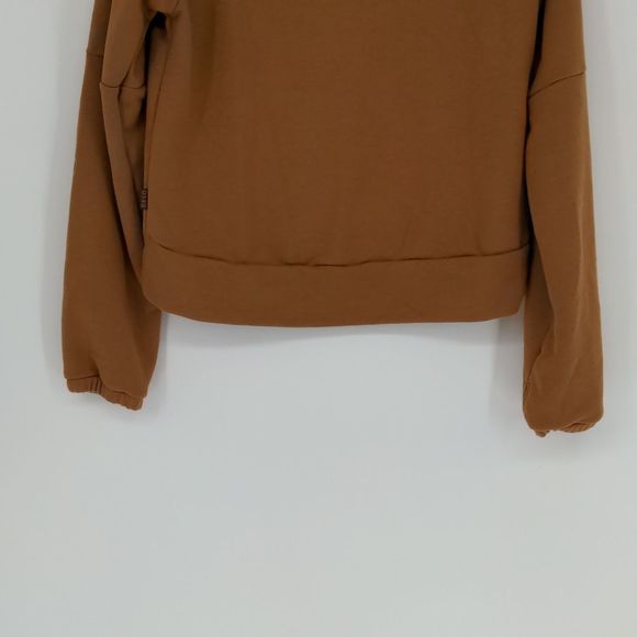 Deso Supply Leland‎ Cropped Sweatshirt Sweater Size Medium Camel Tan Terry Thumb - Picture 11 of 13